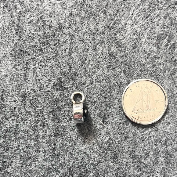 Black onyx mini pendant - Picture 3 of 3